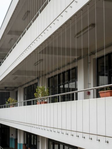 Invisible Balcony Nets